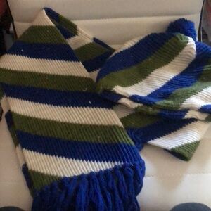 Vintage beanie with Pom Pom and matching scarf blue white and olive green